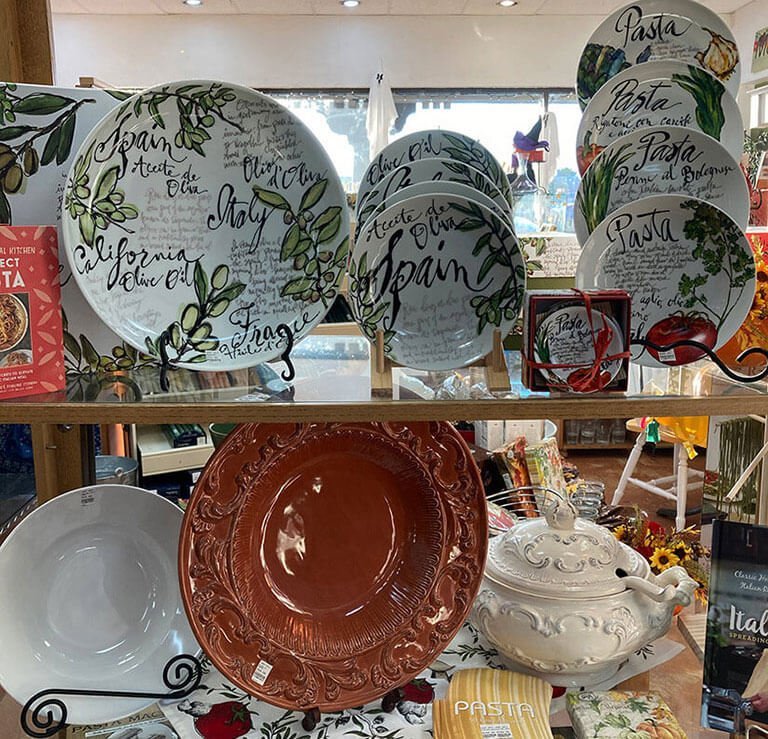 Serving Pieces
